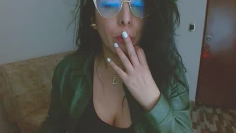 ela_3611 online show from May 15, 6:27 am