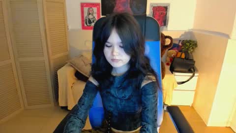 Snapshot of elainebeness chatting on October 17, 7:28 pm Your sweet girl online show from October 17, 7:28 pm