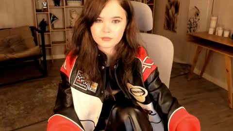 Snapshot of elainebeness chatting on September 29, 8:36 pm Your sweet girl online show from September 29, 8:36 pm