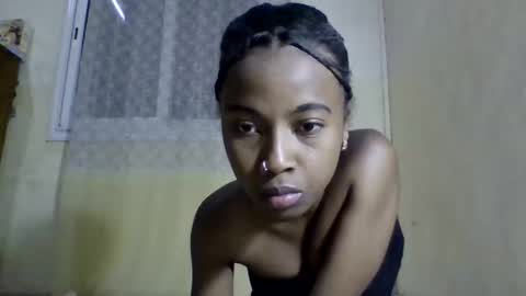 elalia1234 online show from January 13, 5:50 pm