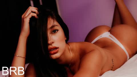 Elamour online show from March 3, 12:20 pm