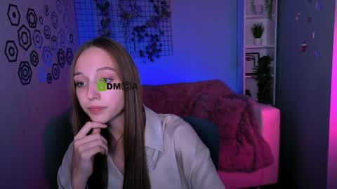 Elara online show from March 26, 12:07 pm