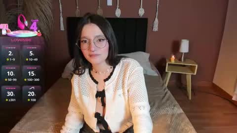 Elecktra online show from December 13, 7:53 pm