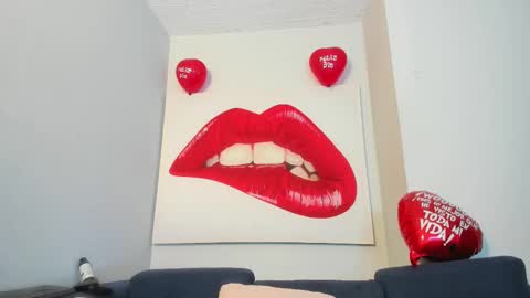Electra online show from February 15, 2:55 pm