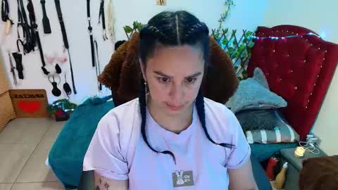 elektra online show from November 18, 5:30 am