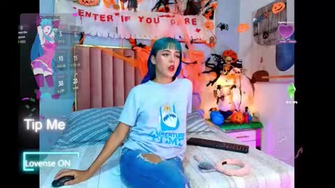 Elektra online show from November 4, 8:03 pm