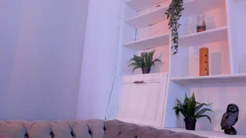 Elen CR online show from September 9, 8:08 pm