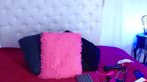 Elena online show from December 14, 1:06 pm