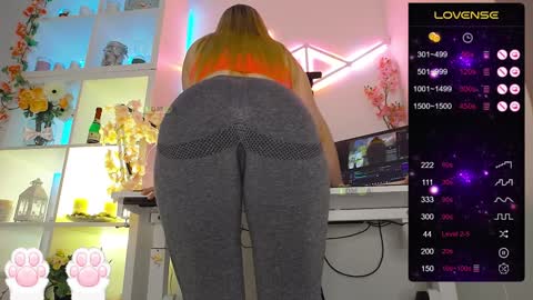 Elena online show from January 28, 8:04 pm