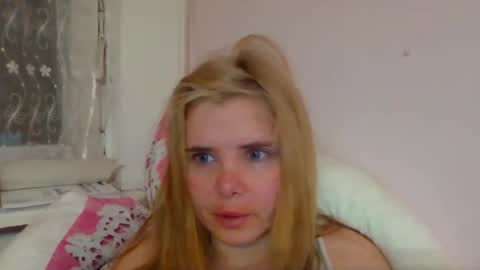 Elena online show from February 5, 5:49 pm