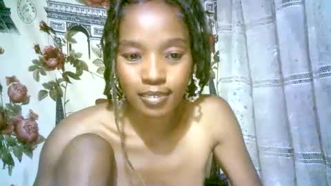 elenah013 online show from December 9, 8:11 am