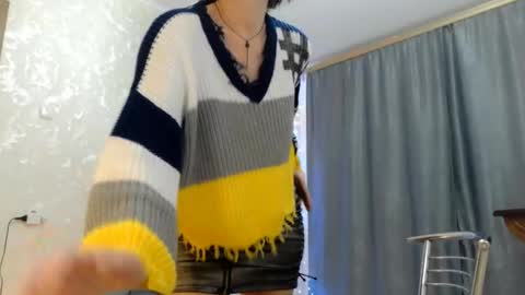 Snapshot of elenaza chatting on December 28, 1:49 pm elenaza online show from December 28, 1:49 pm