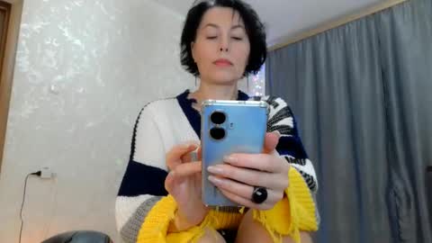 Snapshot of elenaza chatting on December 29, 10:57 pm elenaza online show from December 29, 10:57 pm