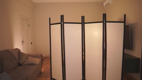 Eleonora online show from October 21, 1:15 pm