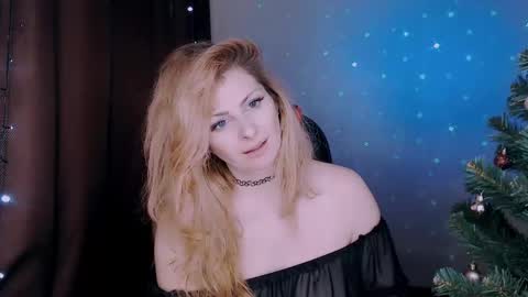 Snapshot of eleonorrres chatting on December 20, 8:38 am Elli online show from December 20, 8:38 am