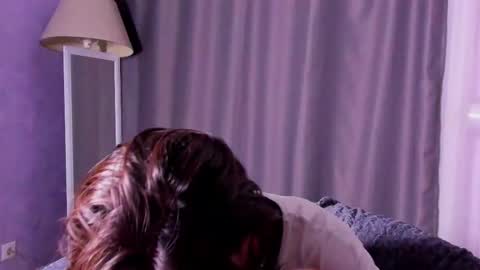 Snapshot of elfy_rare chatting on September 21, 8:29 pm Elfy online show from September 21, 8:29 pm