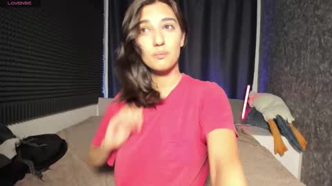 Snapshot of elfy_rare chatting on September 29, 4:12 pm Elfy online show from September 29, 4:12 pm