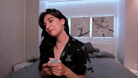 Snapshot of elfy_rare chatting on September 18, 8:51 pm Elfy online show from September 18, 8:51 pm