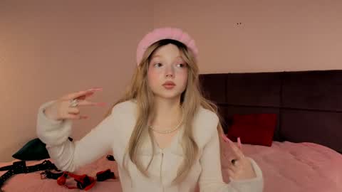 Ella online show from January 15, 3:11 am