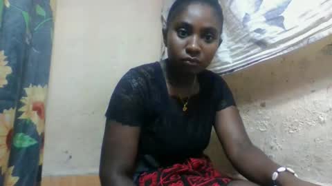 eliannee online show from December 4, 7:32 am