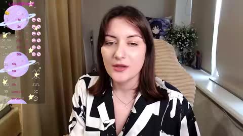 Elise online show from September 24, 2:10 am