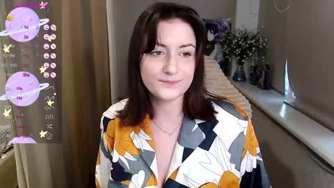 Elise online show from September 20, 12:10 am