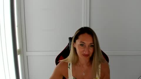 Milena online show from July 18, 11:57 am