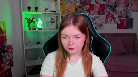 elinavale online show from May 24, 5:01 pm