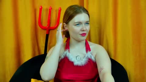 elinavale online show from May 21, 2:09 am
