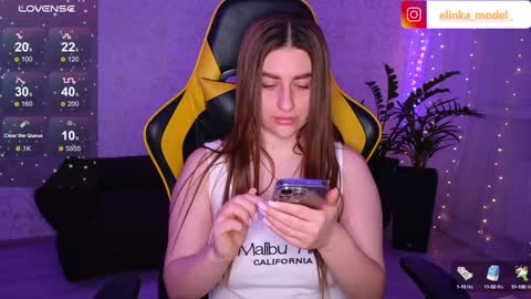 Elina online show from December 9, 5:52 pm