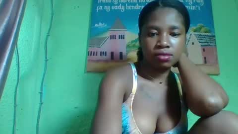 elisabeth2525 online show from January 6, 6:14 am