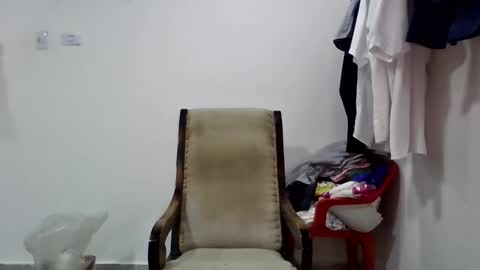 elisandry2 online show from September 14, 5:49 am