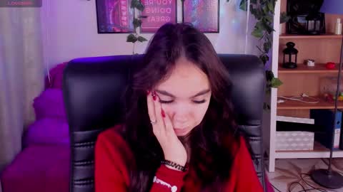 Elise online show from October 26, 4:24 pm