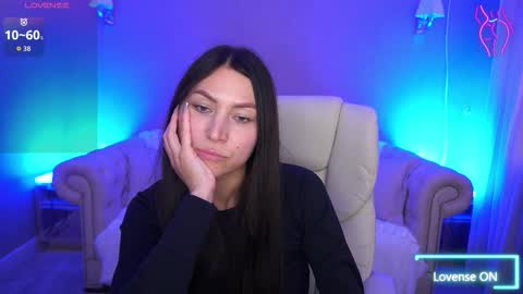 Snapshot of elisevelour chatting on October 17, 1:58 pm elisevelour online show from October 17, 1:58 pm