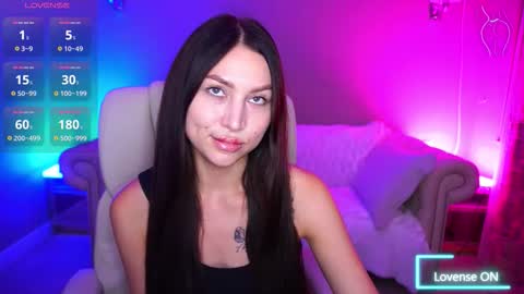 Snapshot of elisevelour chatting on October 24, 12:45 pm elisevelour online show from October 24, 12:45 pm