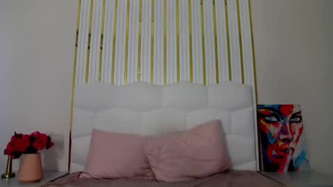 Eliss online show from October 13, 6:38 am