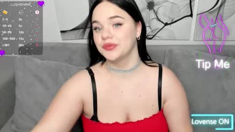 Eliss online show from November 4, 3:06 pm