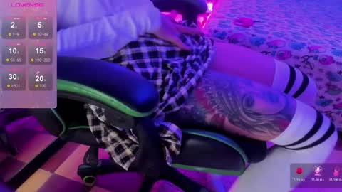 E L I S S A online show from December 16, 2:39 am