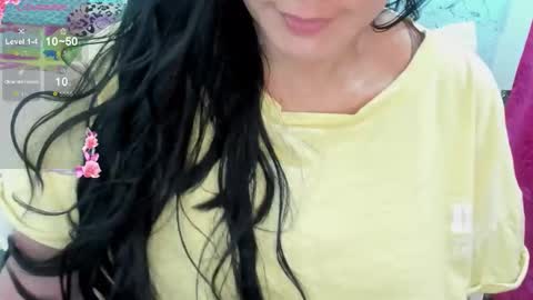 E L I S S A online show from October 15, 2:25 am