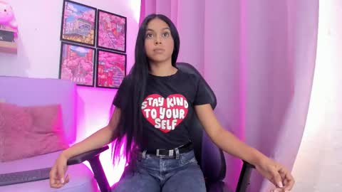 elissa_sexygirl online show from February 23, 12:15 pm