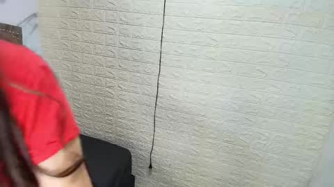 elisvega online show from February 2, 3:27 am