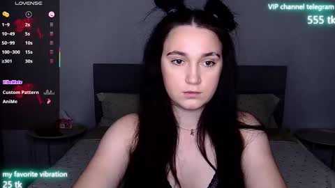 Eliz online show from September 15, 10:50 pm