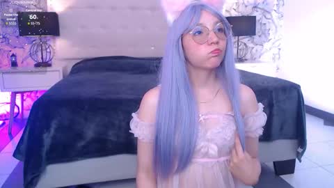 Eliza online show from October 3, 8:14 pm