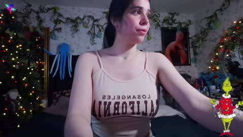 Elizabeth online show from December 28, 10:14 am