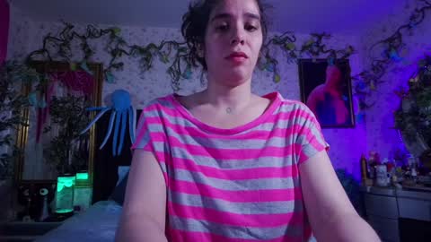 Elizabeth online show from January 18, 10:06 am