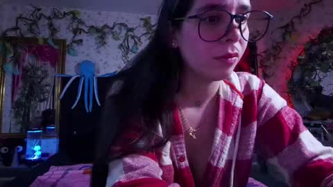 Elizabeth online show from March 10, 10:18 am