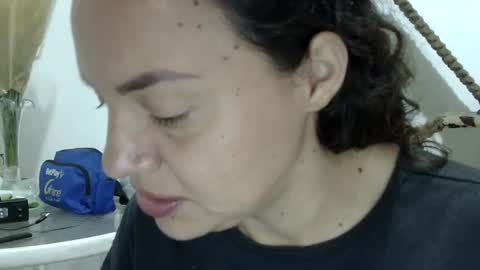 Snapshot of elizabeth_martinez_ chatting on September 28, 3:28 pm Elizabeth Martinez online show from September 28, 3:28 pm