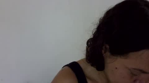 Snapshot of elizabeth_martinez_ chatting on October 24, 6:37 pm Elizabeth Martinez online show from October 24, 6:37 pm