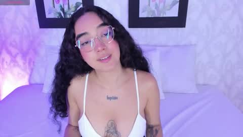 Elizabeth  online show from February 17, 10:42 pm