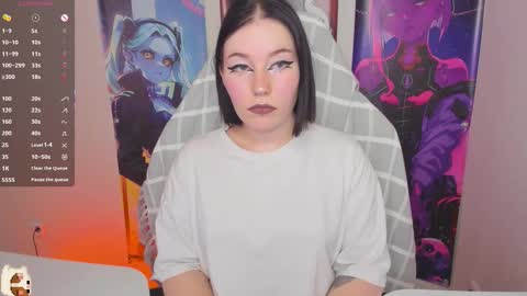 Snapshot of elizabethflowerr chatting on October 16, 4:04 am Eli online show from October 16, 4:04 am